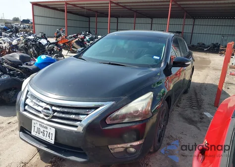 2015 Nissan Altima 2.5 Sv from USA, damaged, VIN 1N4AL3AP9FC470288